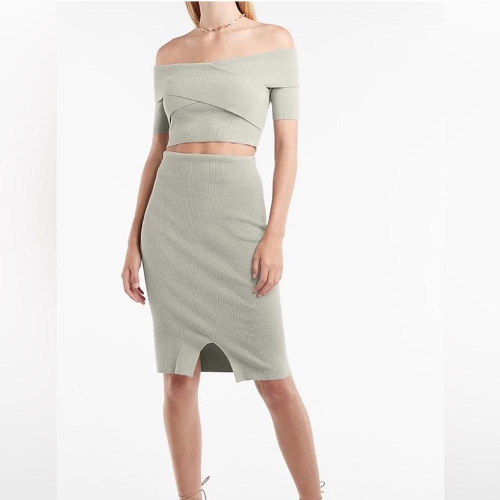 Express Ribbed Knit 2 Piece Set Crop Top + Midi Skirt Green NWT Large